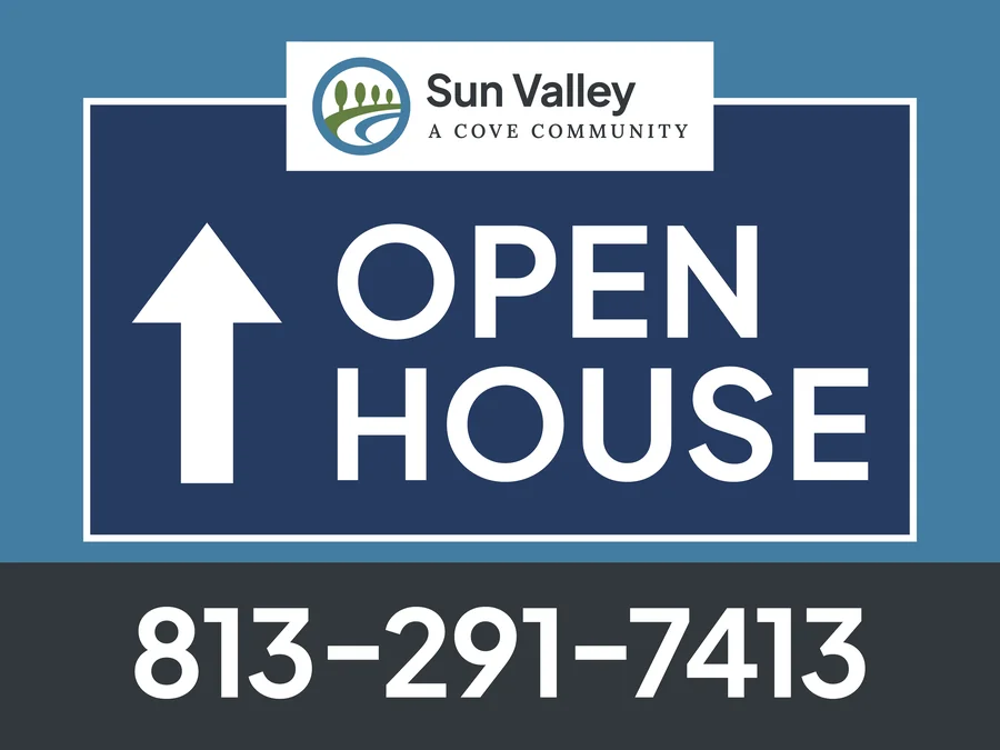 Sun Valley Open House directional sign with an arrow pointing straight ahead